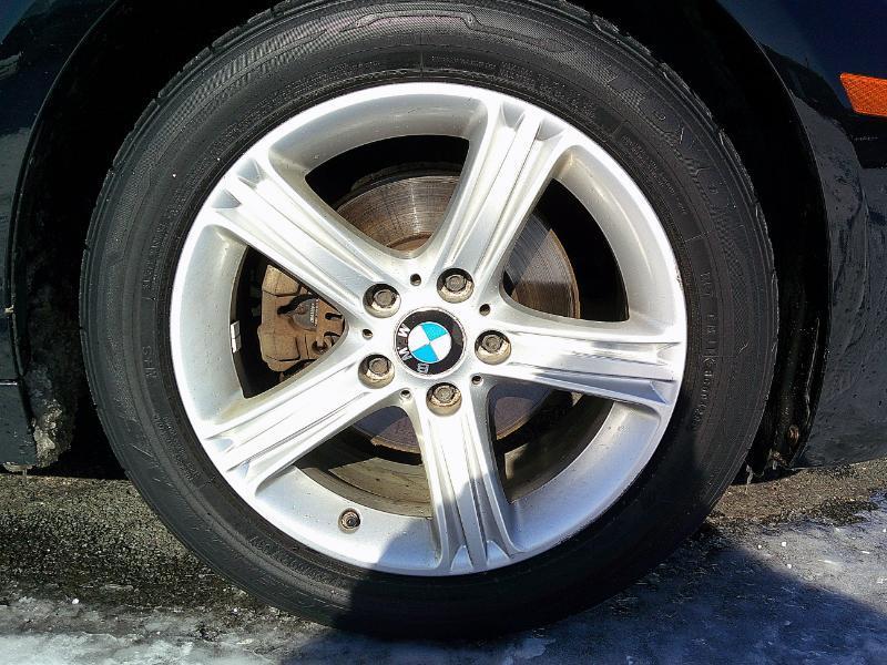 BMW 3-Series 320i xDrive 2013