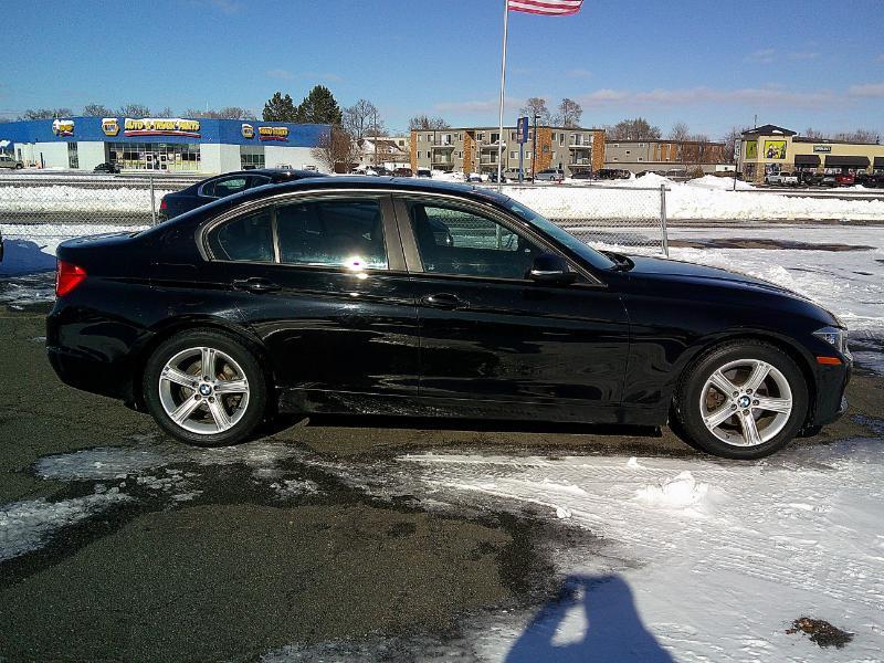 BMW 3-Series 320i xDrive 2013
