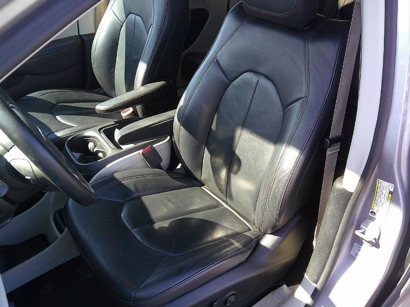 Chrysler Pacifica Touring-L 2017