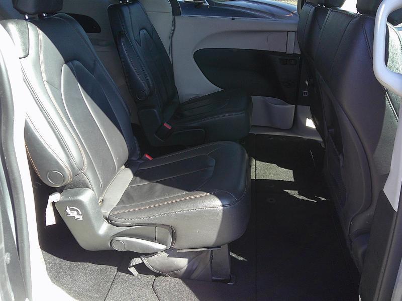 Chrysler Pacifica Touring-L 2017