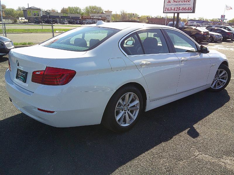 BMW 5-Series 528i xDrive 2016