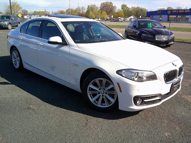 BMW 5-Series 528i xDrive 2016