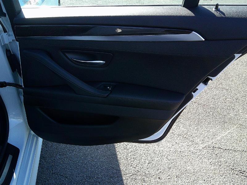 BMW 5-Series 528i xDrive 2016