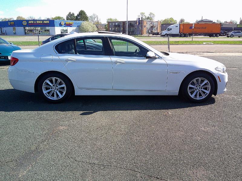 BMW 5-Series 528i xDrive 2016
