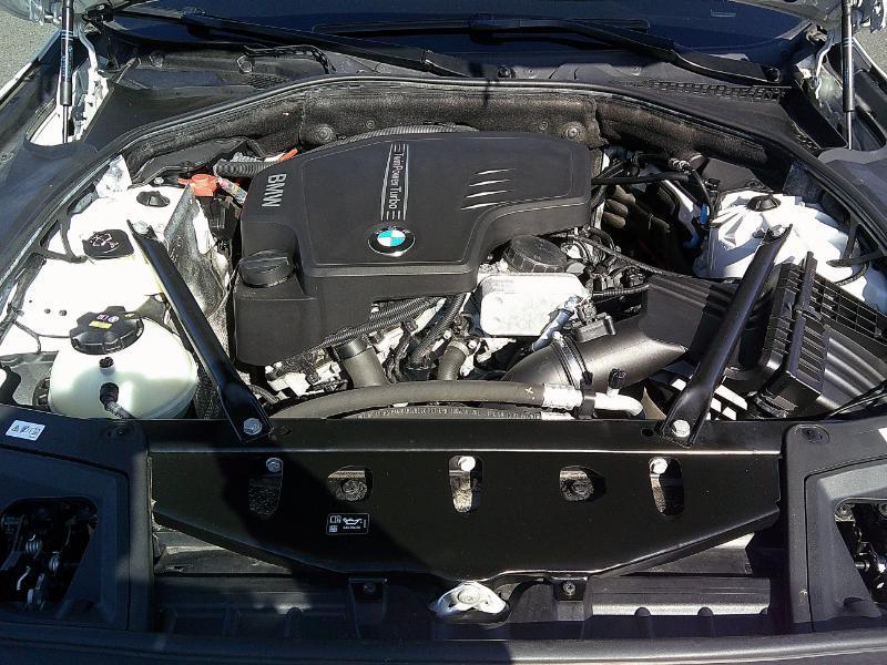 BMW 5-Series 528i xDrive 2016