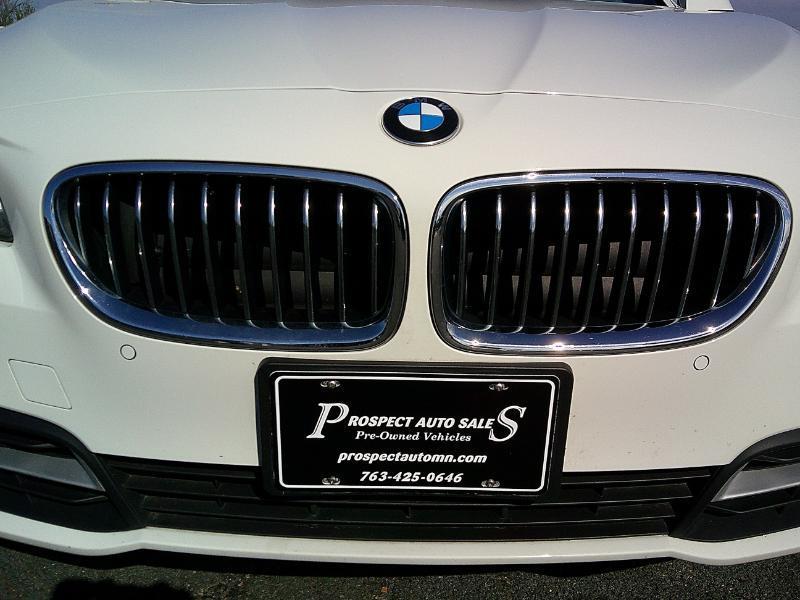 BMW 5-Series 528i xDrive 2016