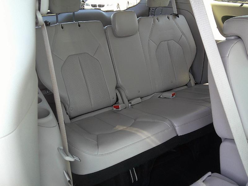 Chrysler Pacifica Touring-L Plus 2017