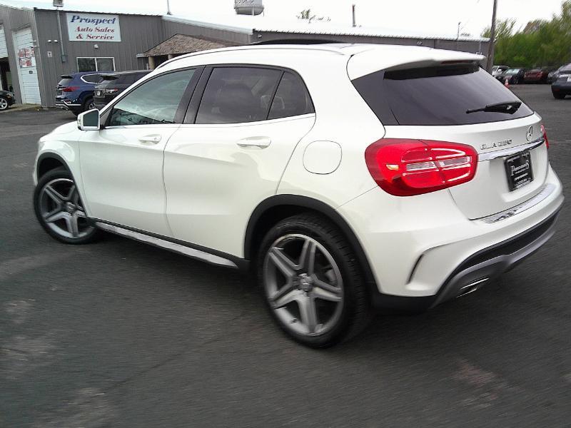 Mercedes-Benz GLA-Class GLA250 4MATIC 2015