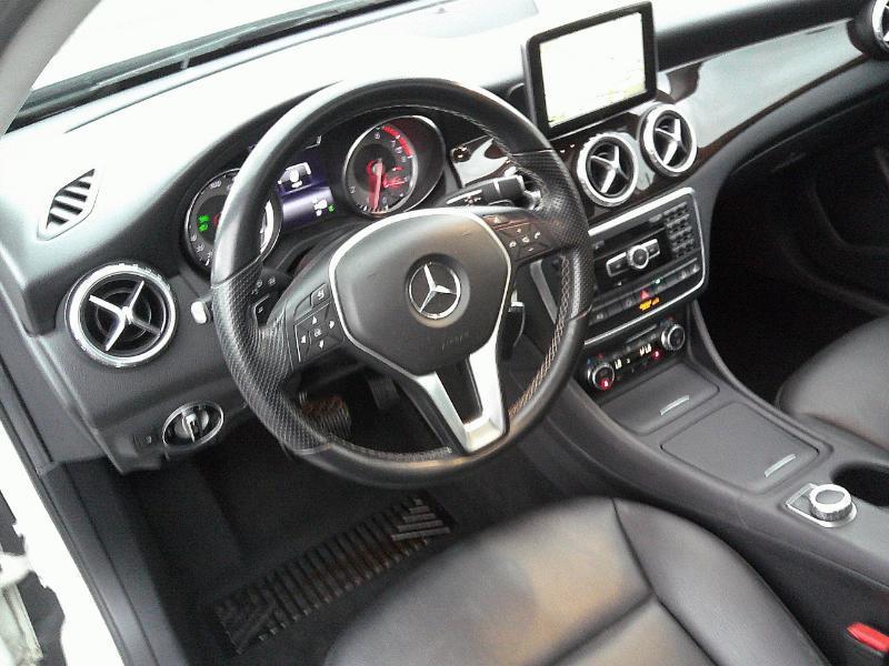 Mercedes-Benz GLA-Class GLA250 4MATIC 2015