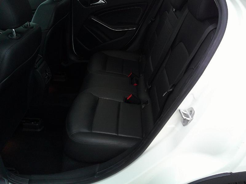 Mercedes-Benz GLA-Class GLA250 4MATIC 2015