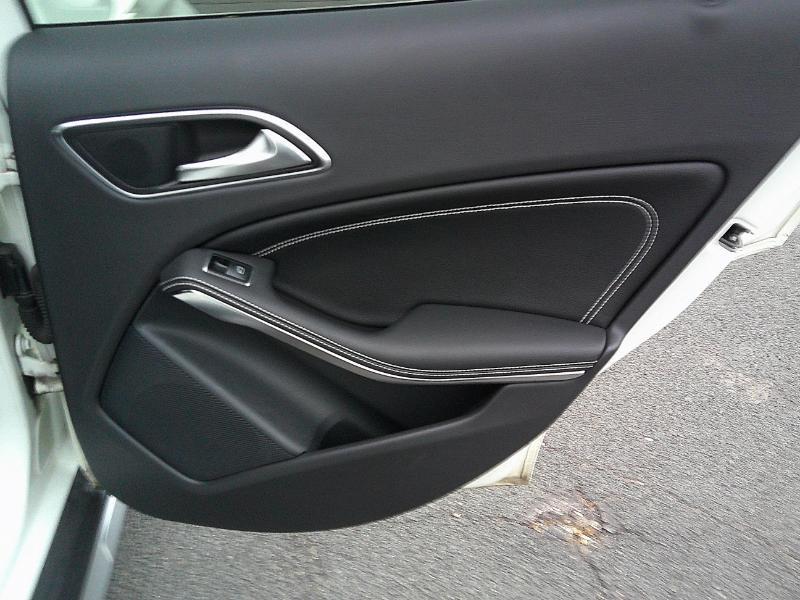 Mercedes-Benz GLA-Class GLA250 4MATIC 2015