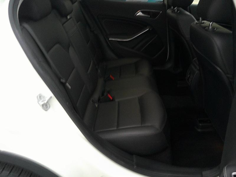 Mercedes-Benz GLA-Class GLA250 4MATIC 2015