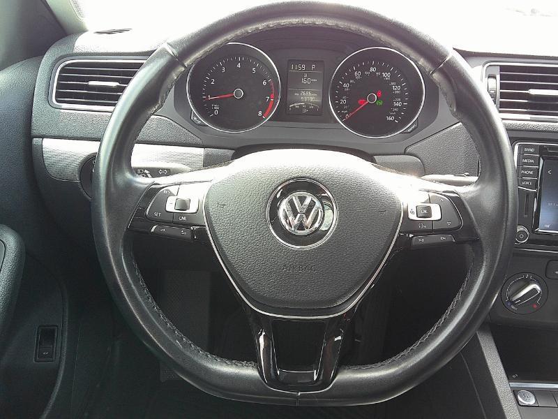 Volkswagen Jetta SE 6A 2016