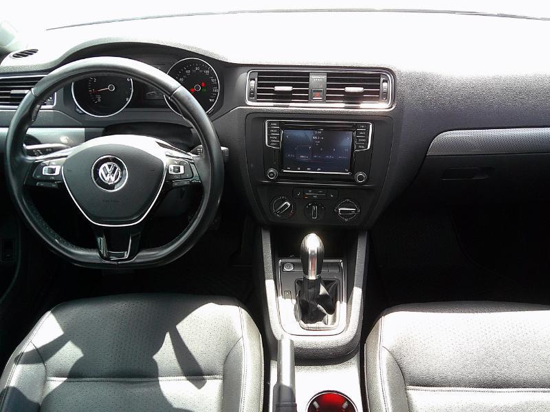Volkswagen Jetta SE 6A 2016
