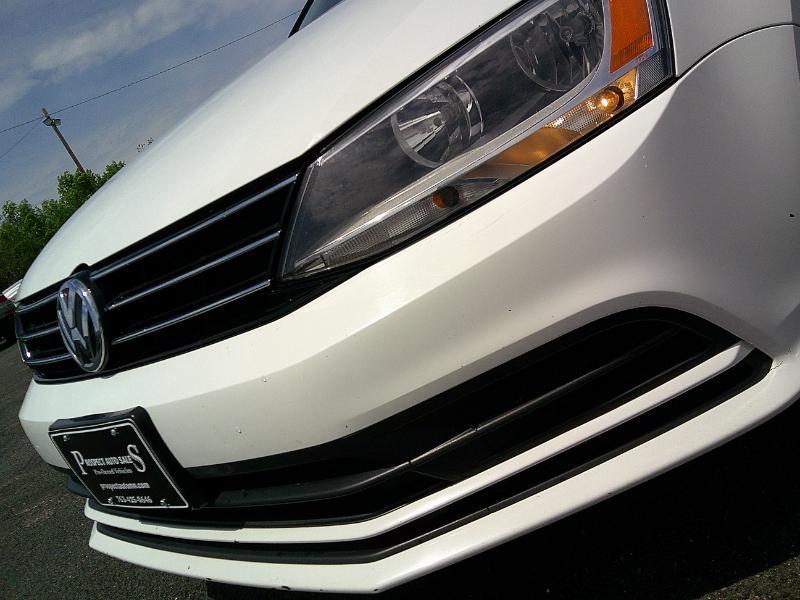 Volkswagen Jetta SE 6A 2016