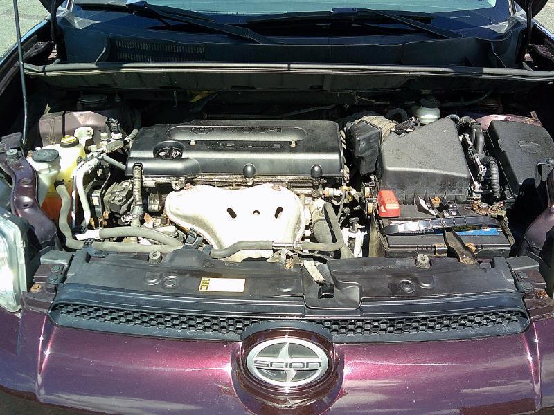 Scion xB 5-Door Wagon 5-Spd MT 2012