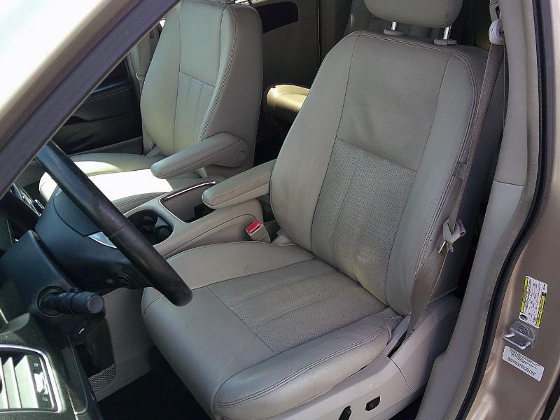 Chrysler Town & Country Touring-L 2014