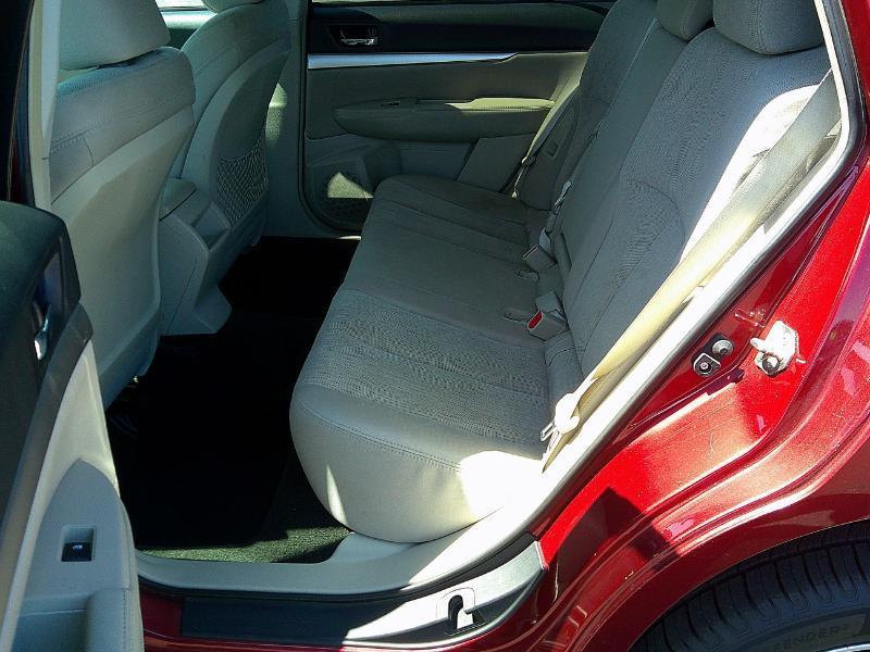 Subaru Outback 2.5i Premium 2014