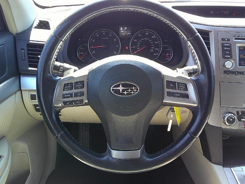Subaru Outback 2.5i Premium 2014