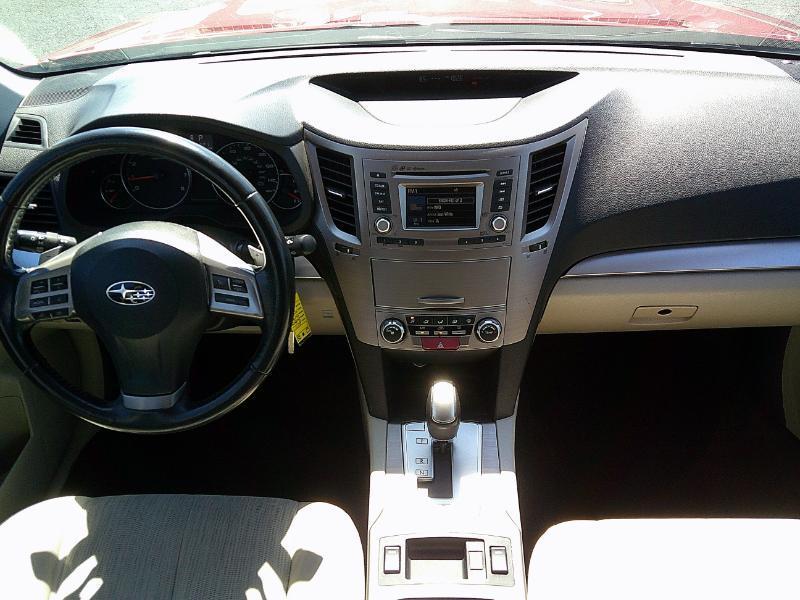 Subaru Outback 2.5i Premium 2014