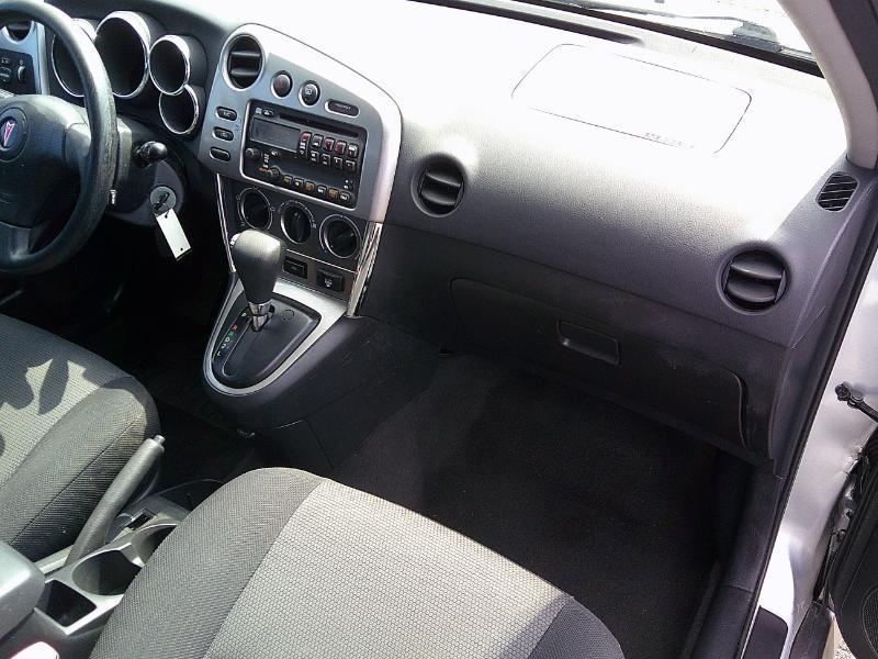 Pontiac Vibe Base 2008