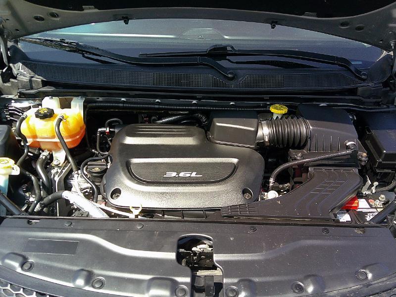 Chrysler Pacifica Touring 2017