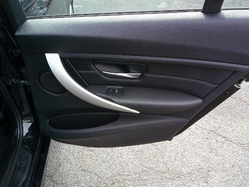BMW 3-Series 320i xDrive 2013