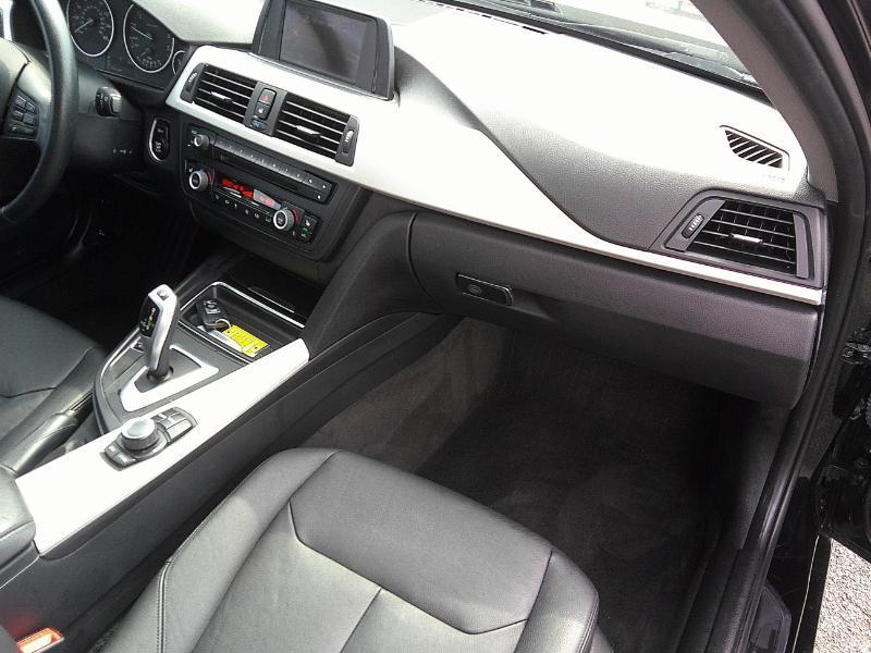 BMW 3-Series 320i xDrive 2013