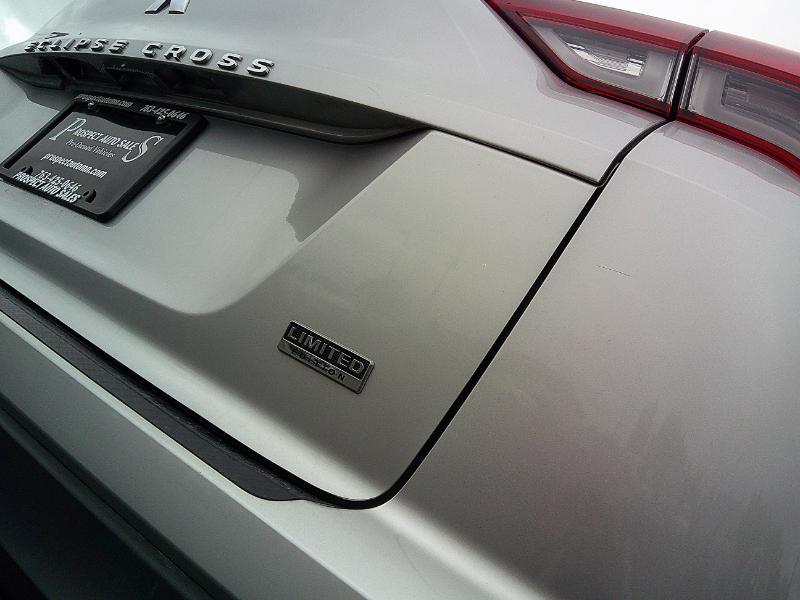 Mitsubishi Eclipse Cross LE AWD 2022