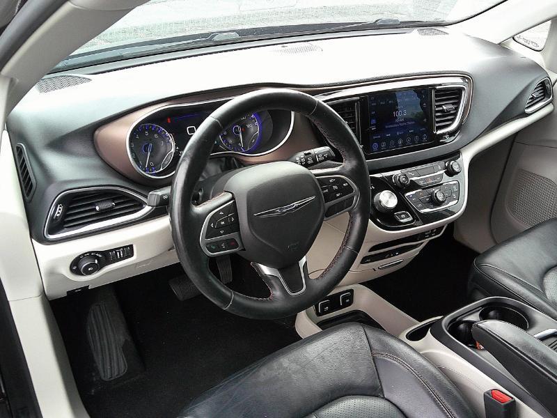Chrysler Pacifica Touring-L Plus 2017