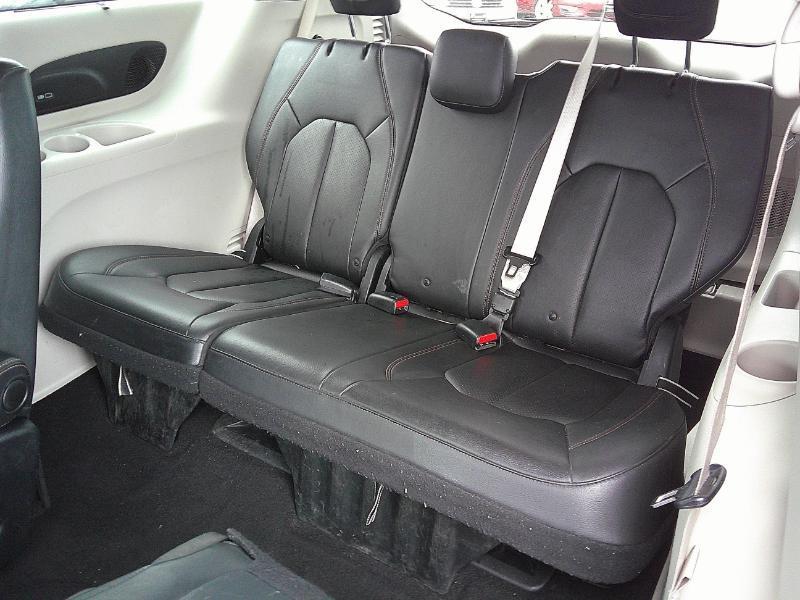 Chrysler Pacifica Touring-L Plus 2017