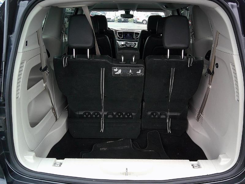 Chrysler Pacifica Touring-L Plus 2017