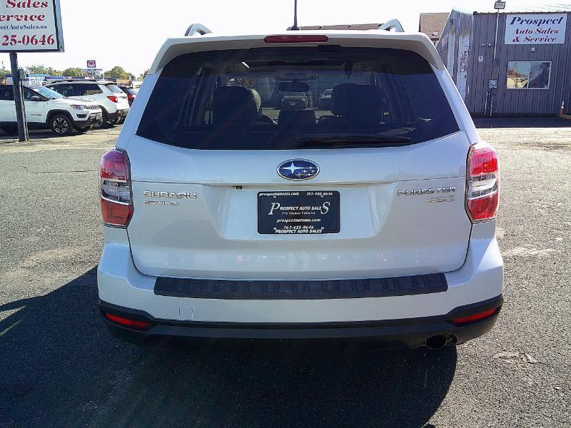 Subaru Forester 2.5i Limited 2015