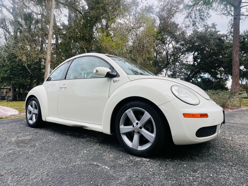 Volkswagen New Beetle S PZEV 2008