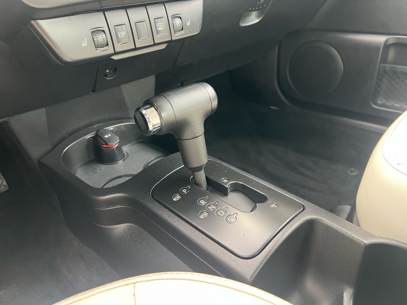 Volkswagen New Beetle S PZEV 2008