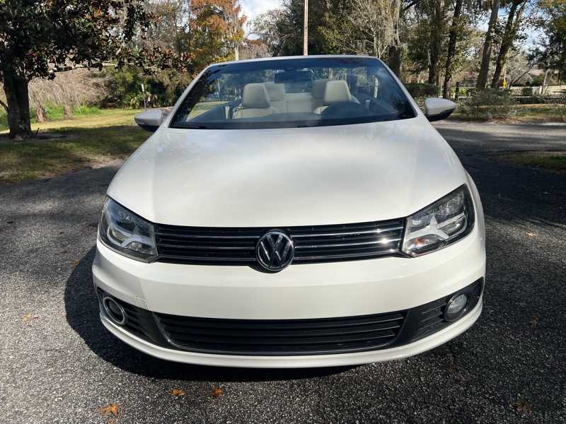 Volkswagen Eos Lux 2012