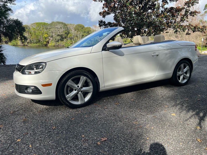 Volkswagen Eos Lux 2012