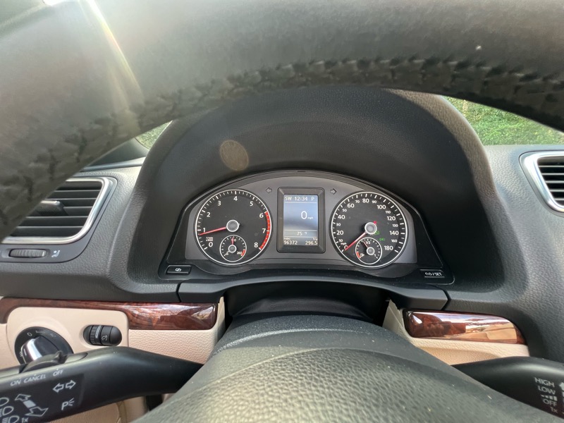 Volkswagen Eos Lux 2012