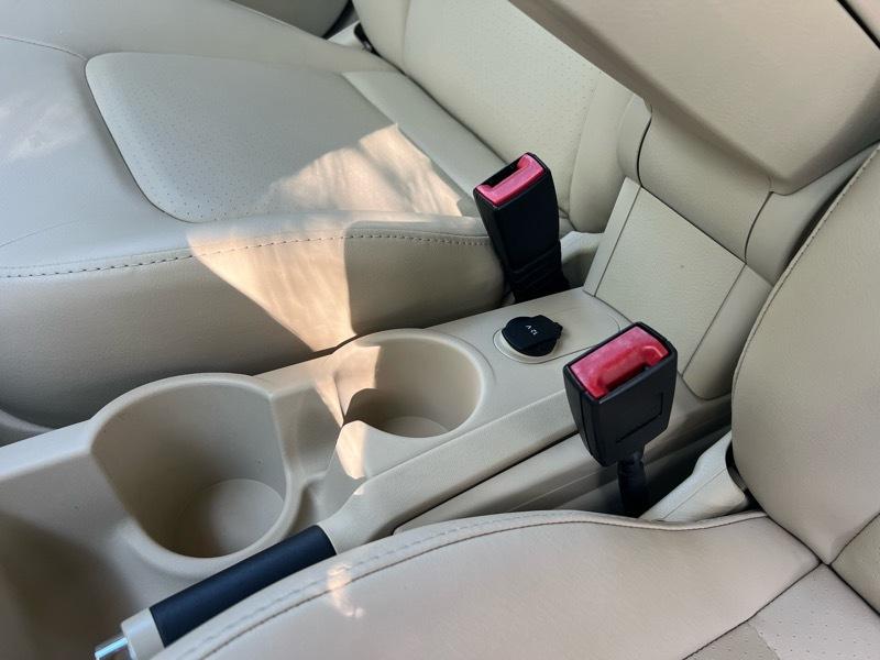 Volkswagen New Beetle S 2009