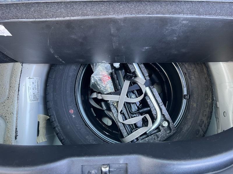 Volkswagen New Beetle S 2009