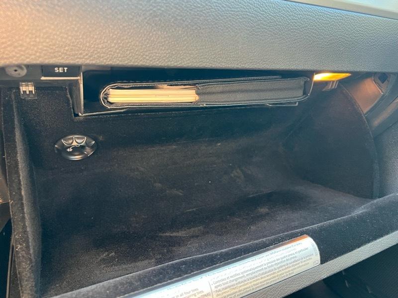 Volkswagen Golf 2.5L Conv & Sunroof 4 Door PZEV 2012