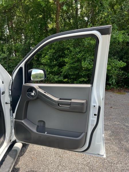Nissan Xterra S 2WD 2014