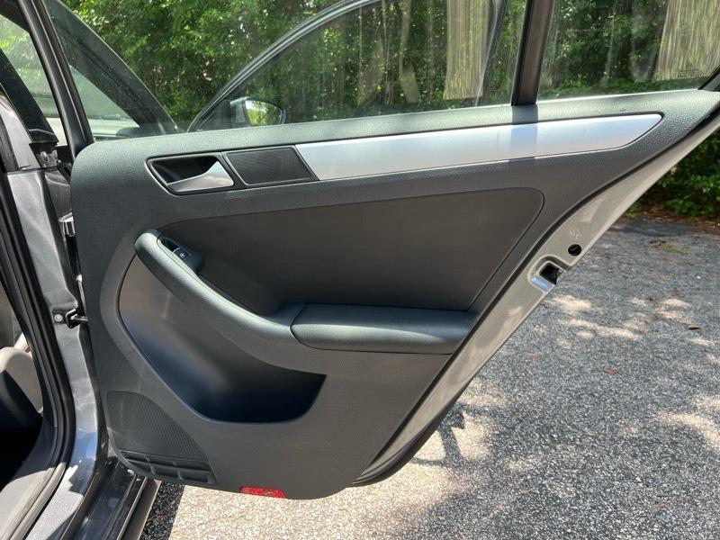 Volkswagen Jetta 2.0T GLI 2013