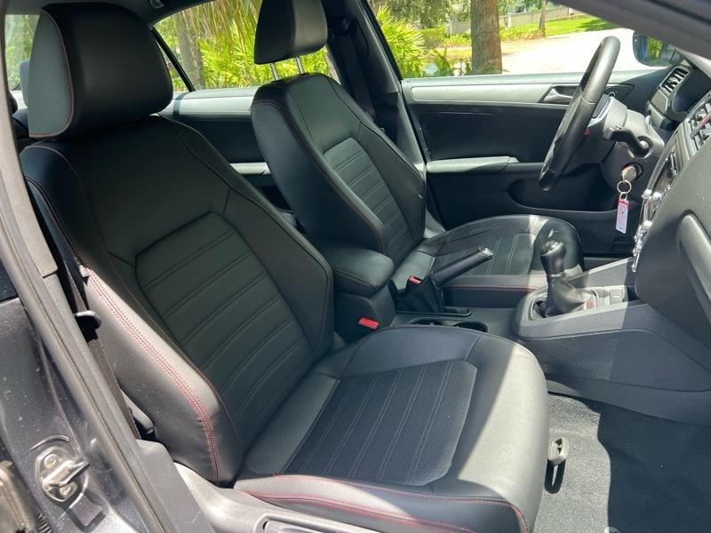 Volkswagen Jetta 2.0T GLI 2013