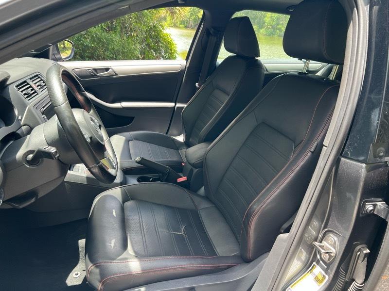 Volkswagen Jetta 2.0T GLI 2013