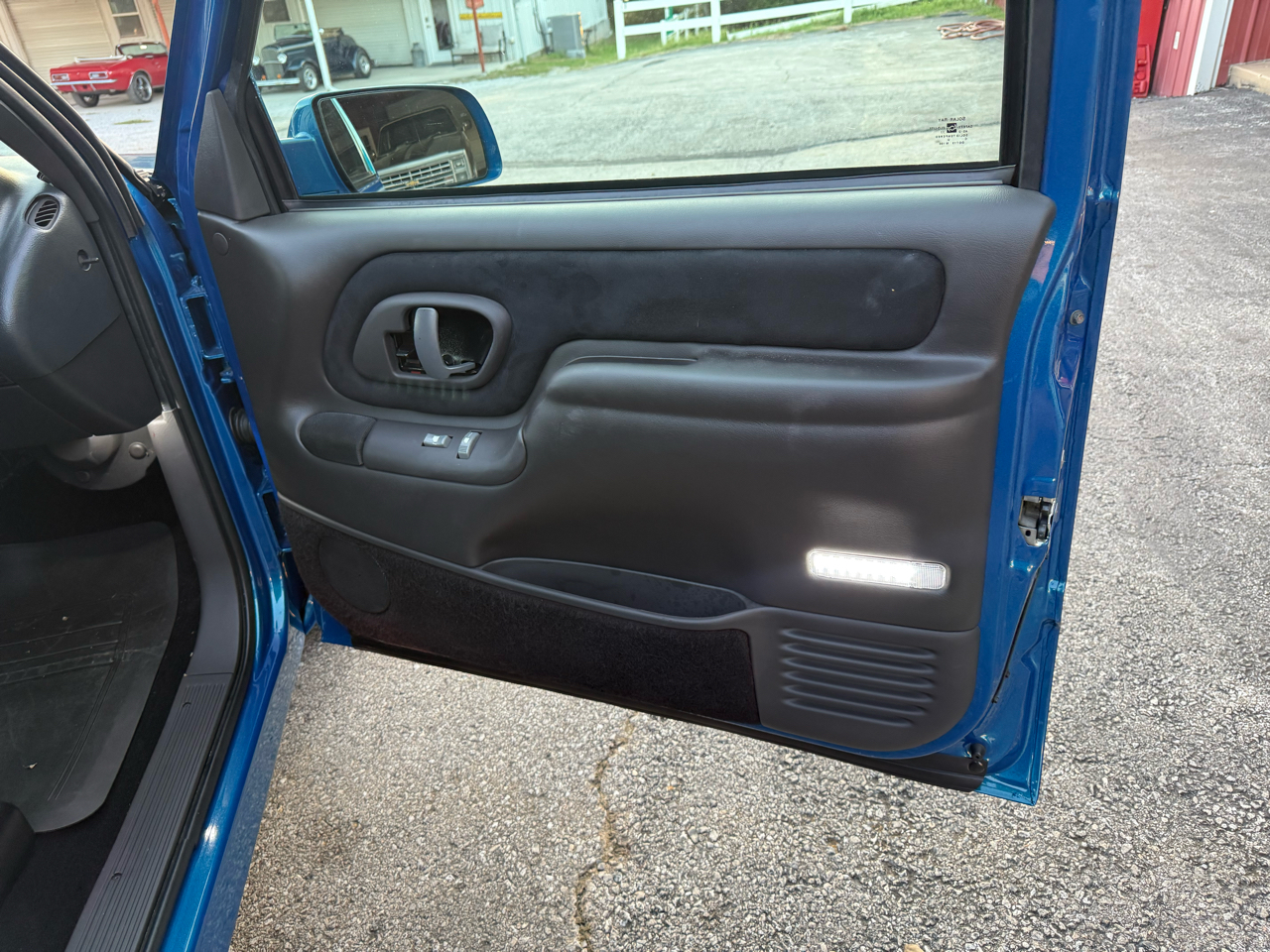 Chevrolet C/K 1500 Ext. Cab 6.5-ft. Bed 2WD 1997