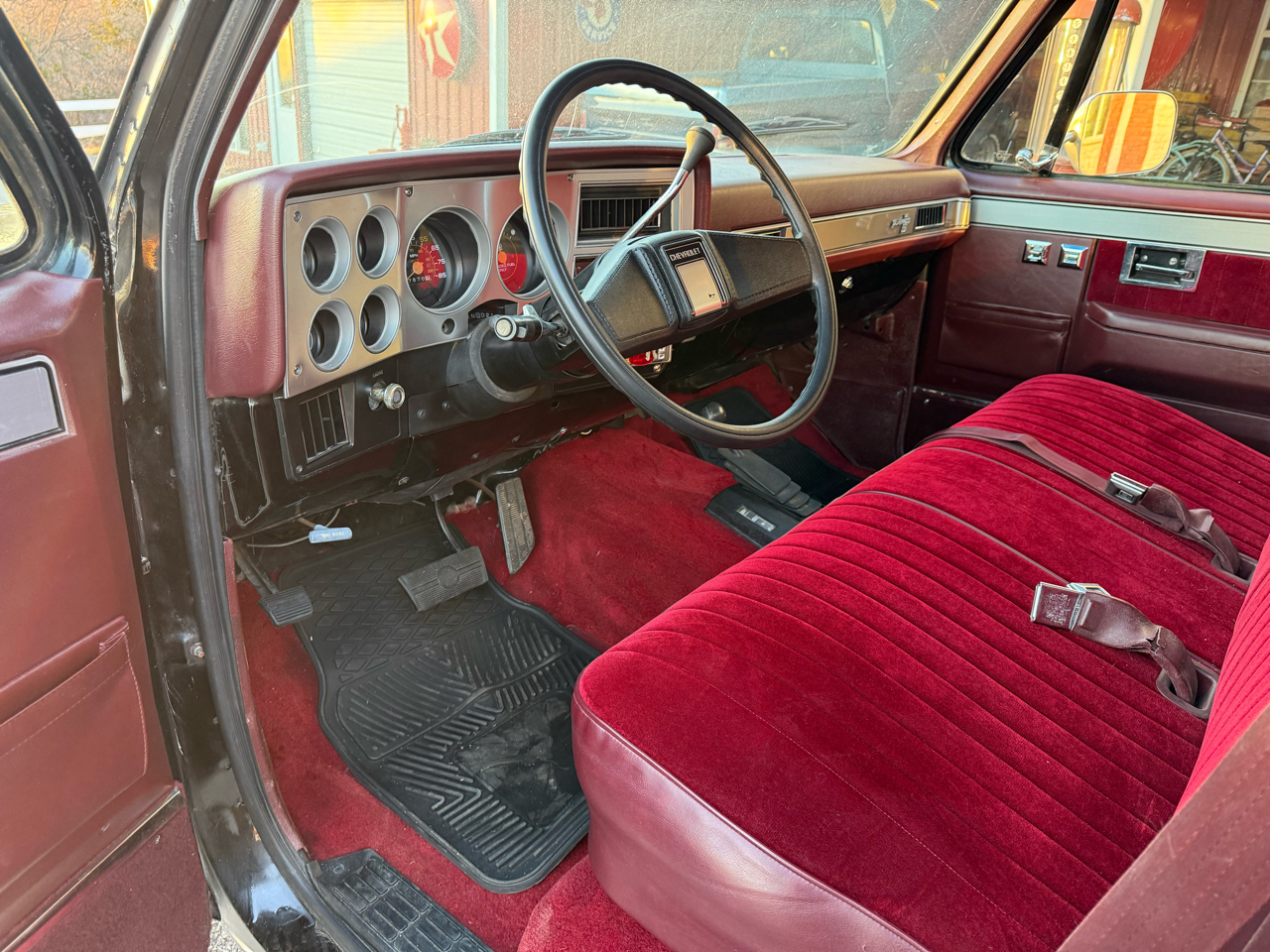 Chevrolet C/K 10 Regular Cab 4WD 1985