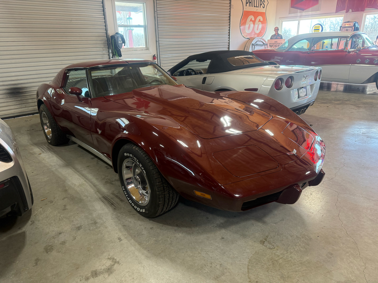 Chevrolet Corvette Stingray 1LT Coupe Automatic 1977