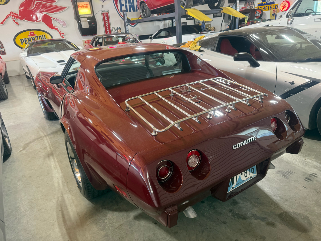 Chevrolet Corvette Stingray 1LT Coupe Automatic 1977