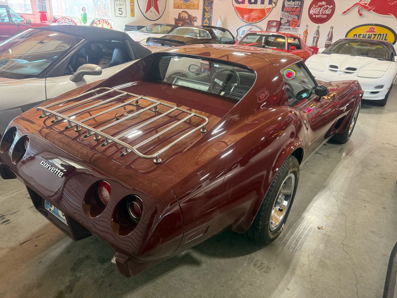 Chevrolet Corvette Stingray 1LT Coupe Automatic 1977